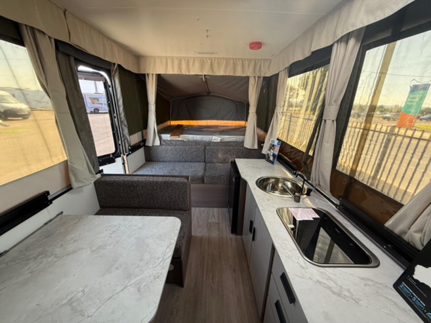 2025 Jayco Lark OB.CP