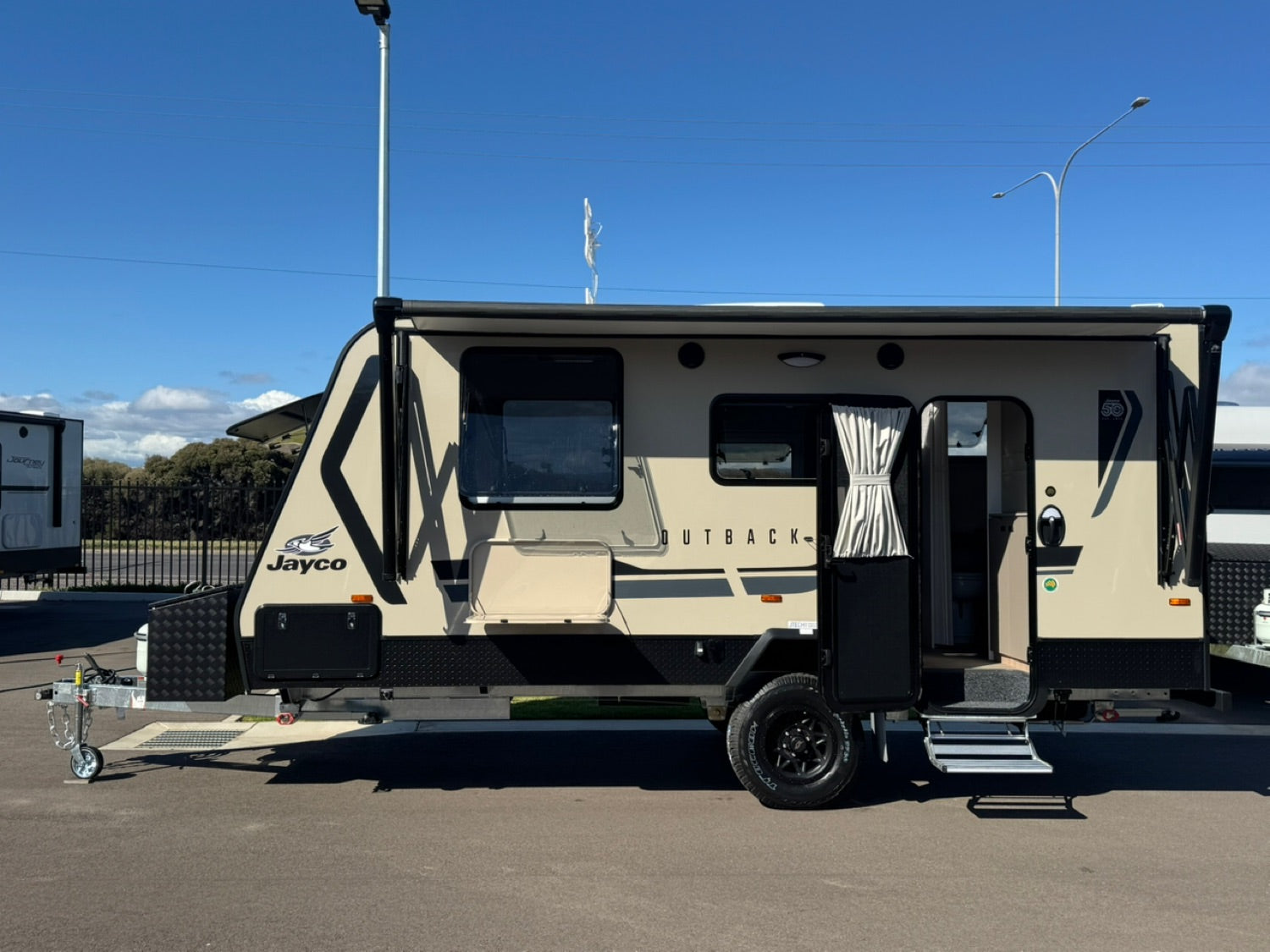 2025 Jayco Discovery 17.54-1.OB.DY
