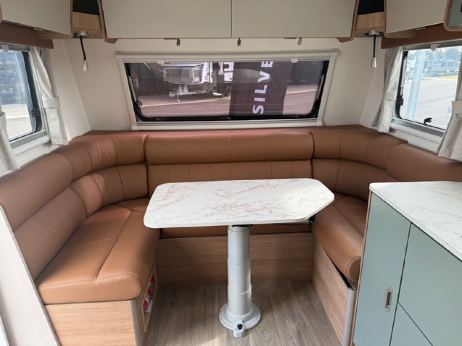 2025 Jayco Silverline 21.65-3.OB.SL