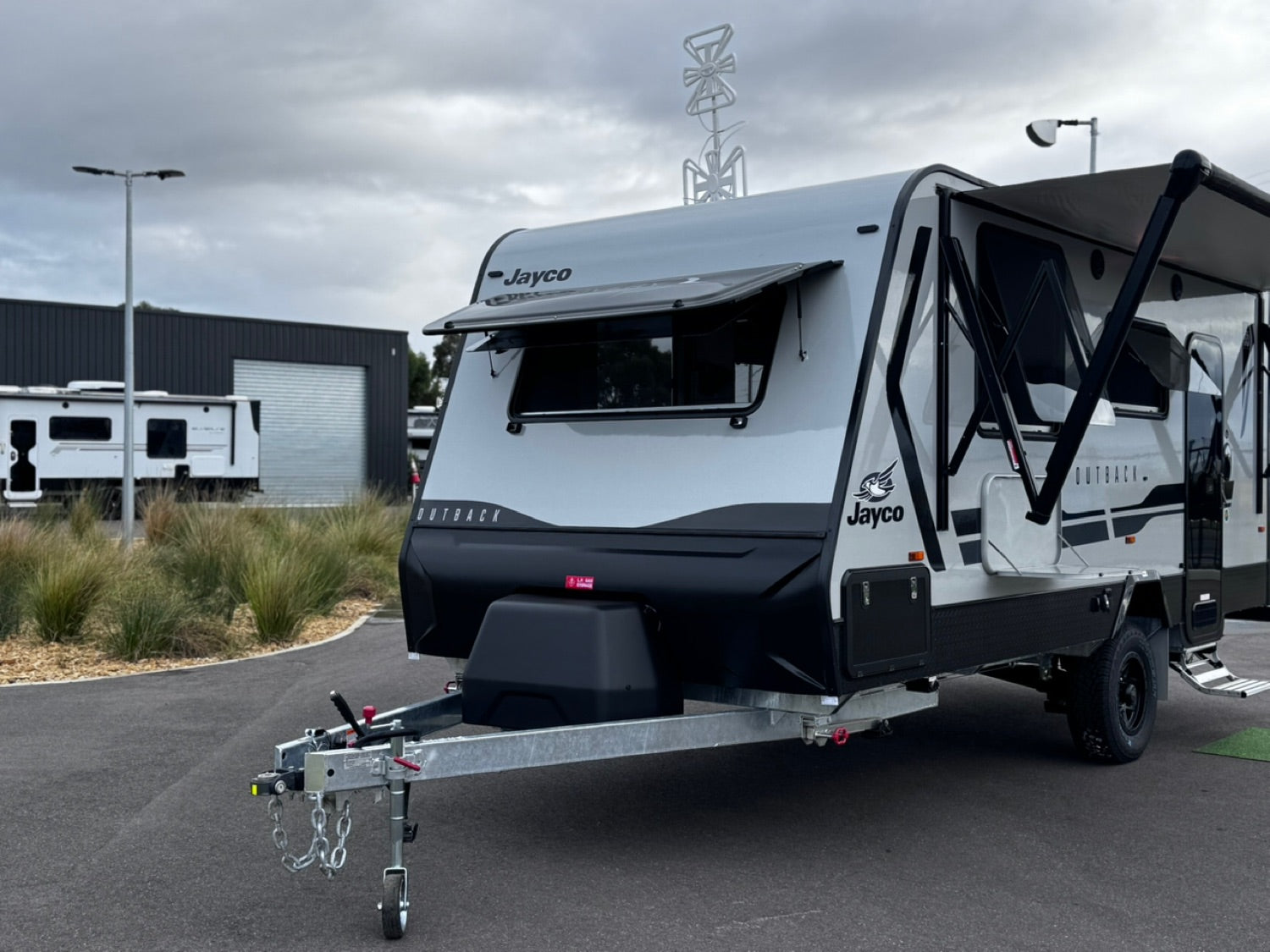 2025 Jayco Discovery 17.54-1.OB.DY