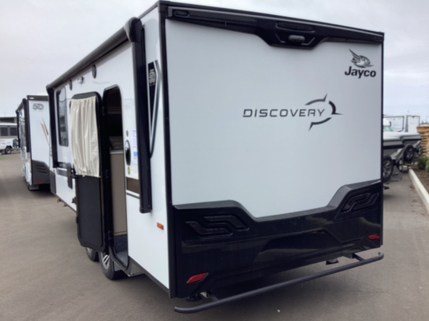 2025 Jayco Discovery 19.61-2.DY