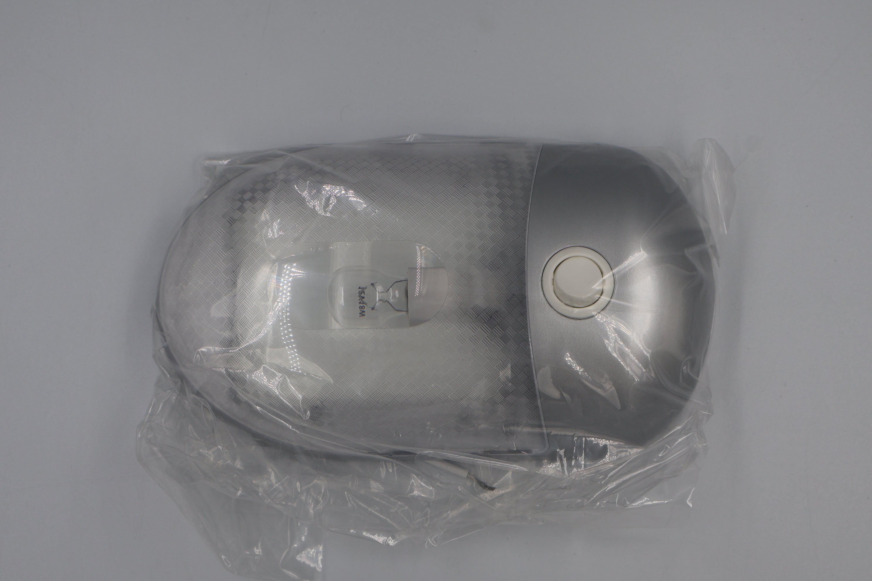 LIGHT SINGLE NO JACK SILVER