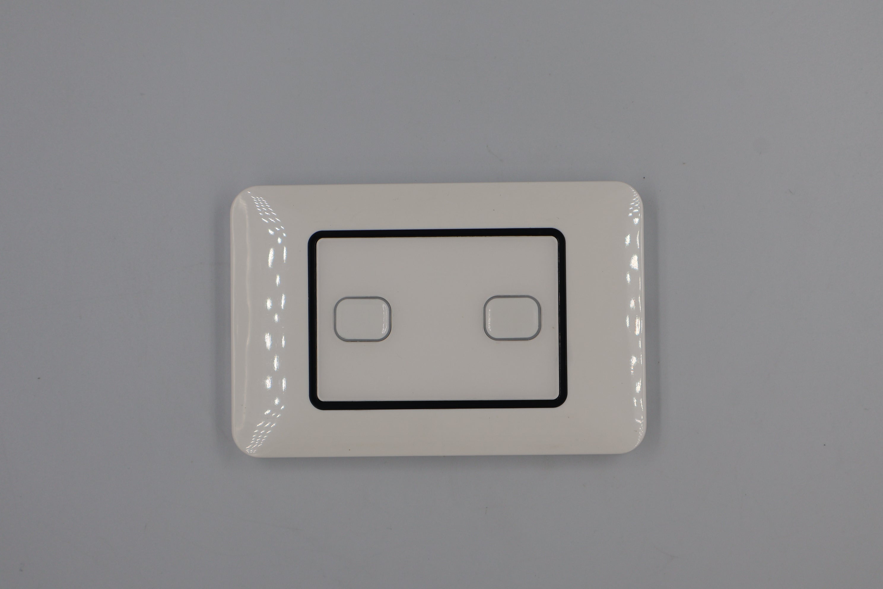 SWITCH 2 GANG WHITE/BLACK TRIM