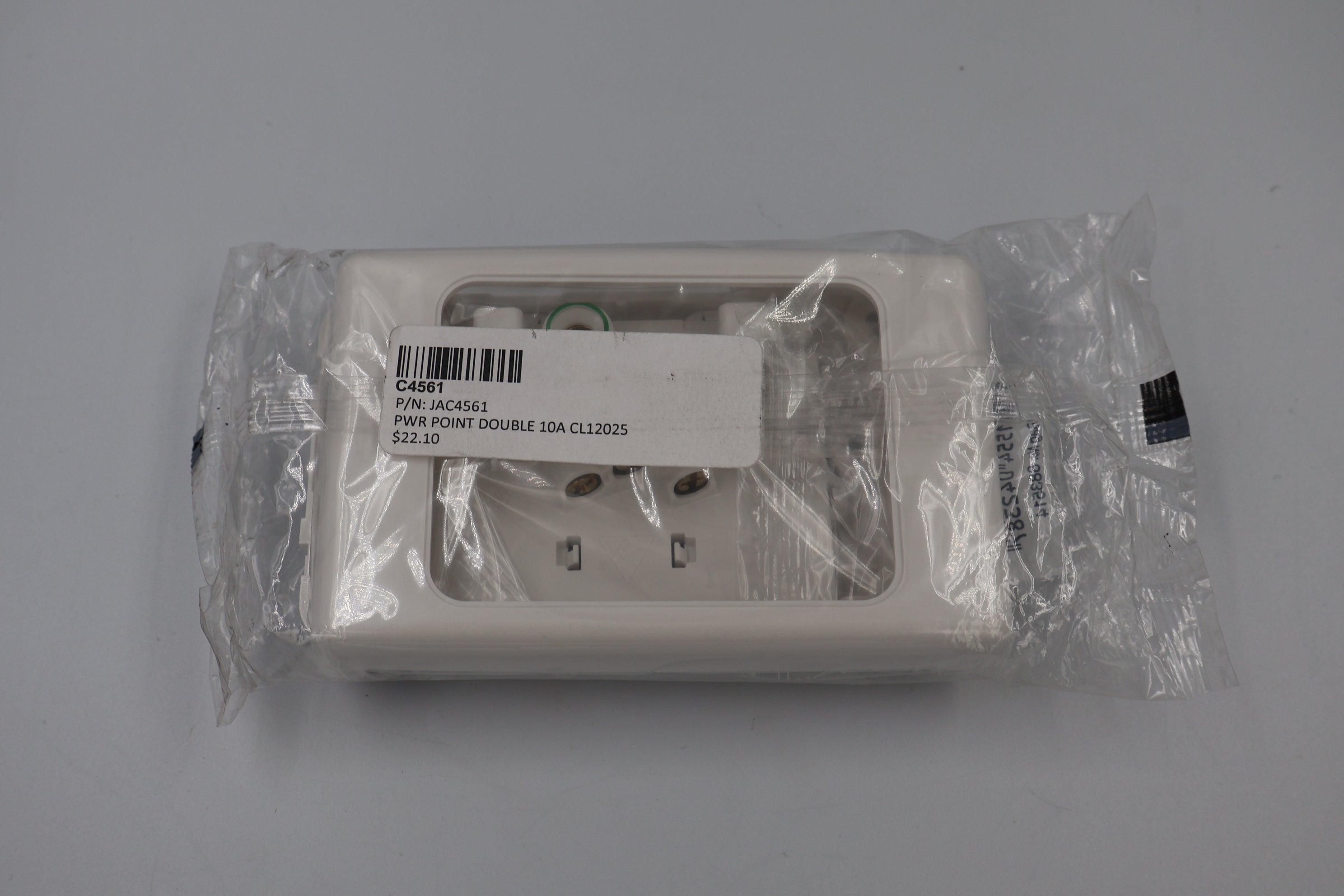 PWR POINT DOUBLE 10A CL12025