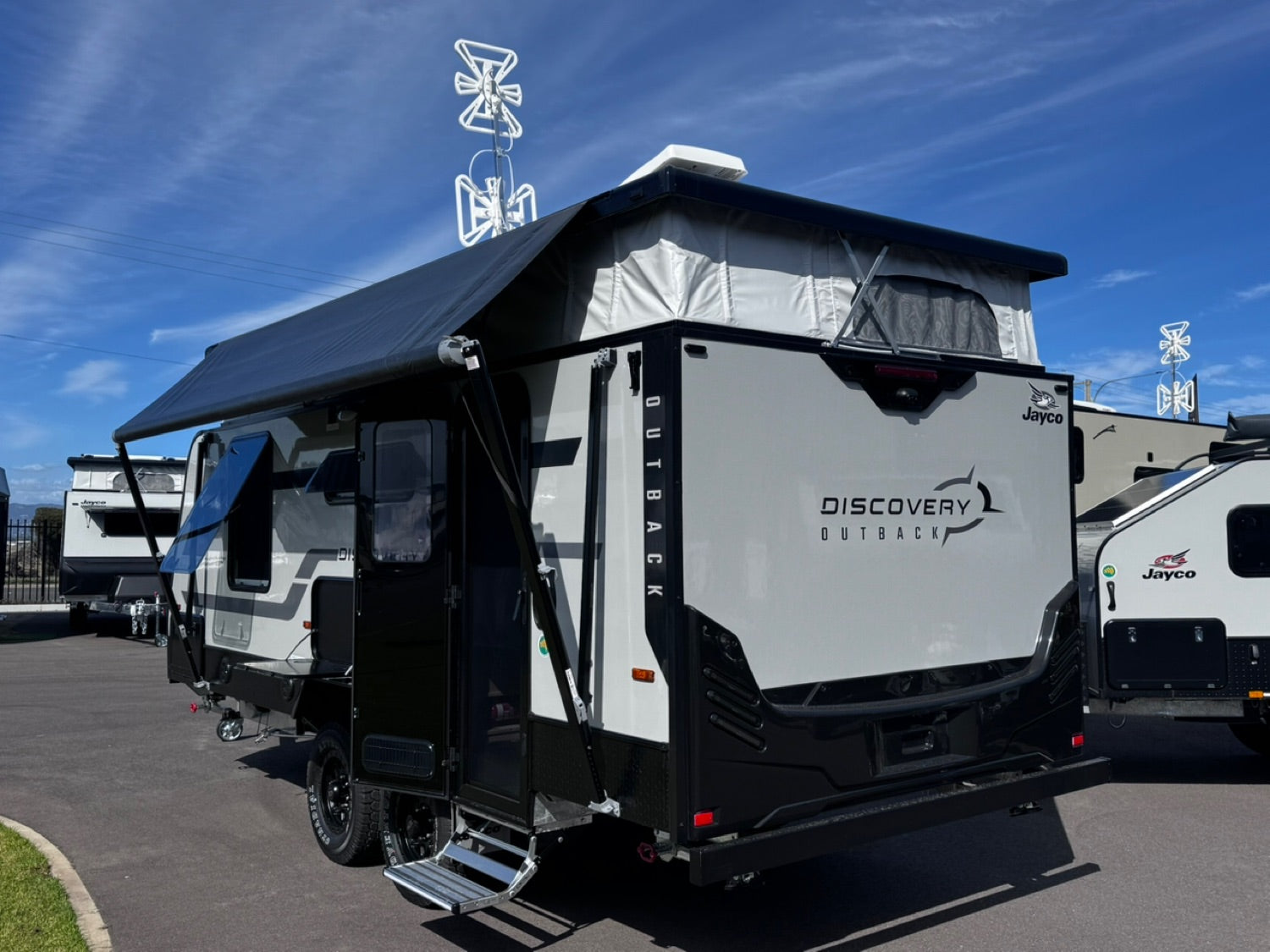 2026 Jayco Discovery 17.55-8.OB.DY