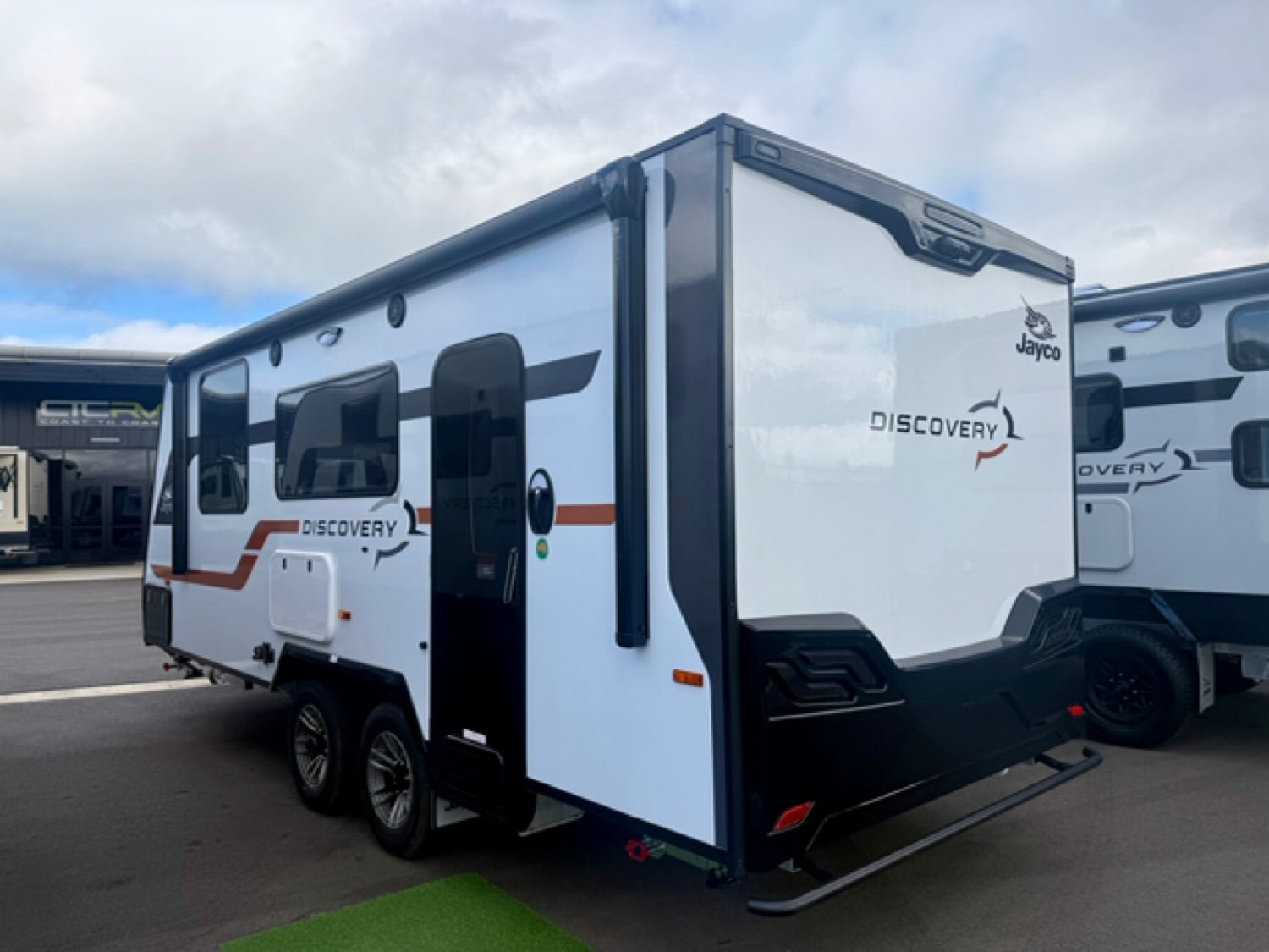 2026 Jayco Discovery 19.61-2.DY