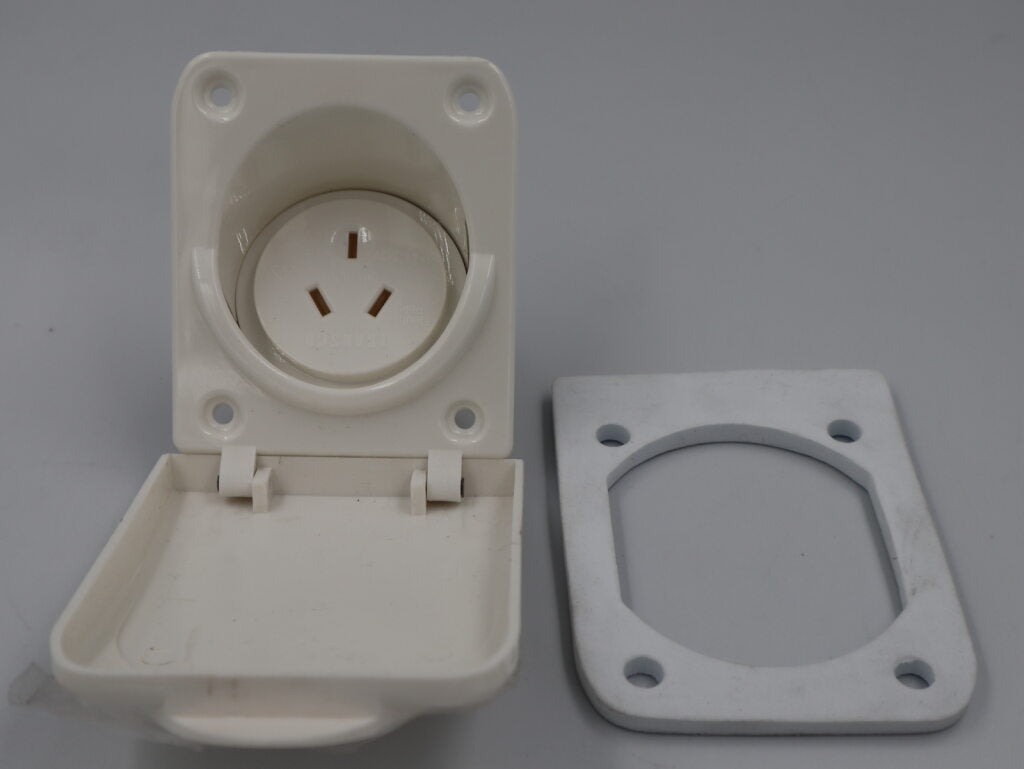 Power Outlet Socket 10A In White. OL10