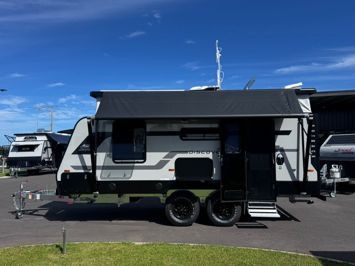 2026 Jayco Discovery 17.55-8.OB.DY