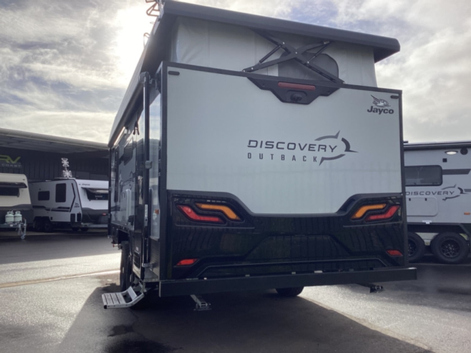 2026 Jayco Discovery 18.57-8.OB.DY