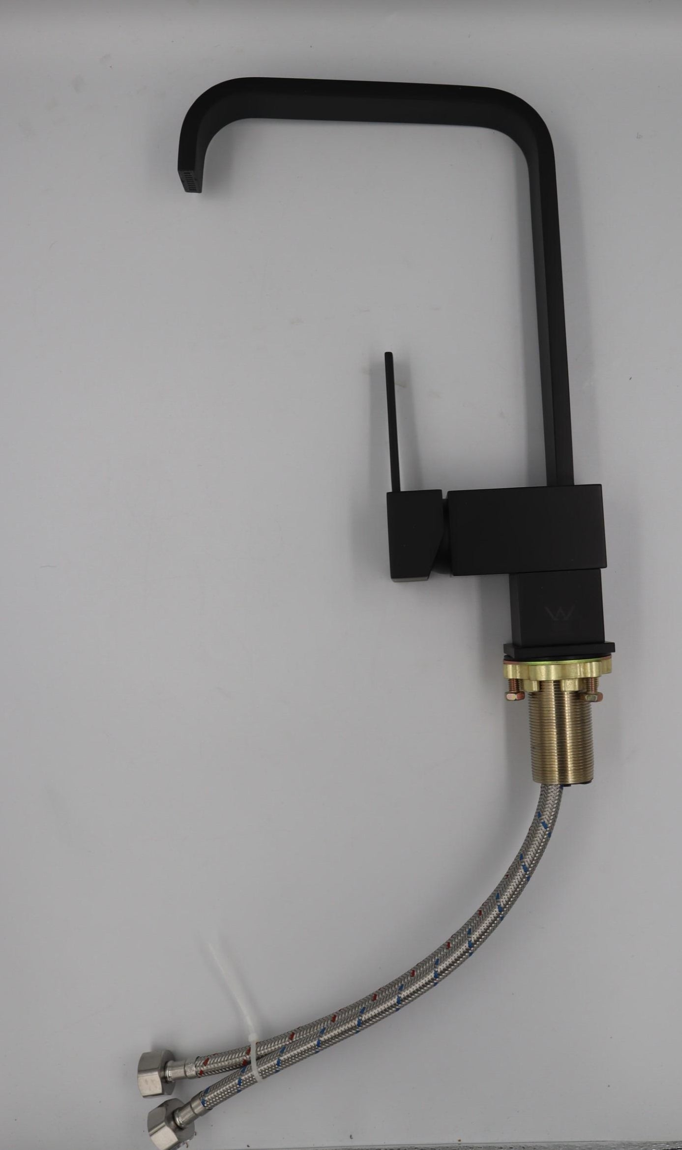 TAP - SINGLE HANDLE KITCHEN FAUCET BLK PLATED