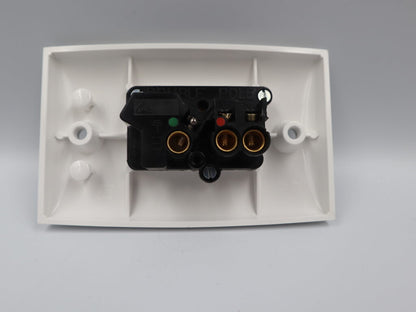 Clipsal Single Power Outlet Double Pole 15D White. CLI15DWE