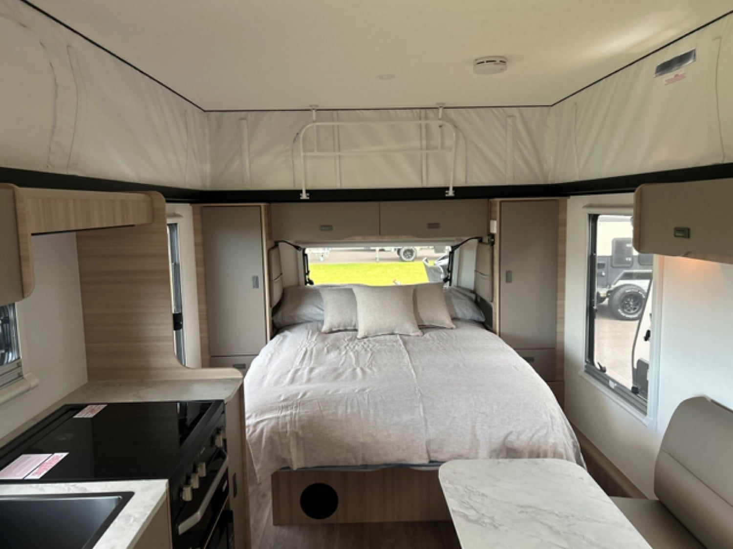 2026 Jayco Discovery 17.55-8.OB.DY