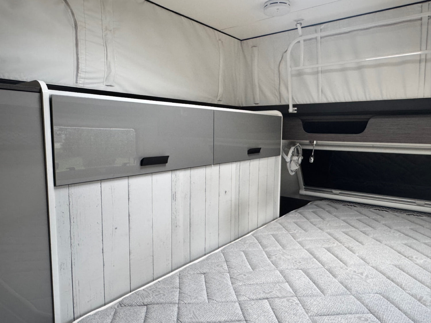 2022 Jayco Crosstrak