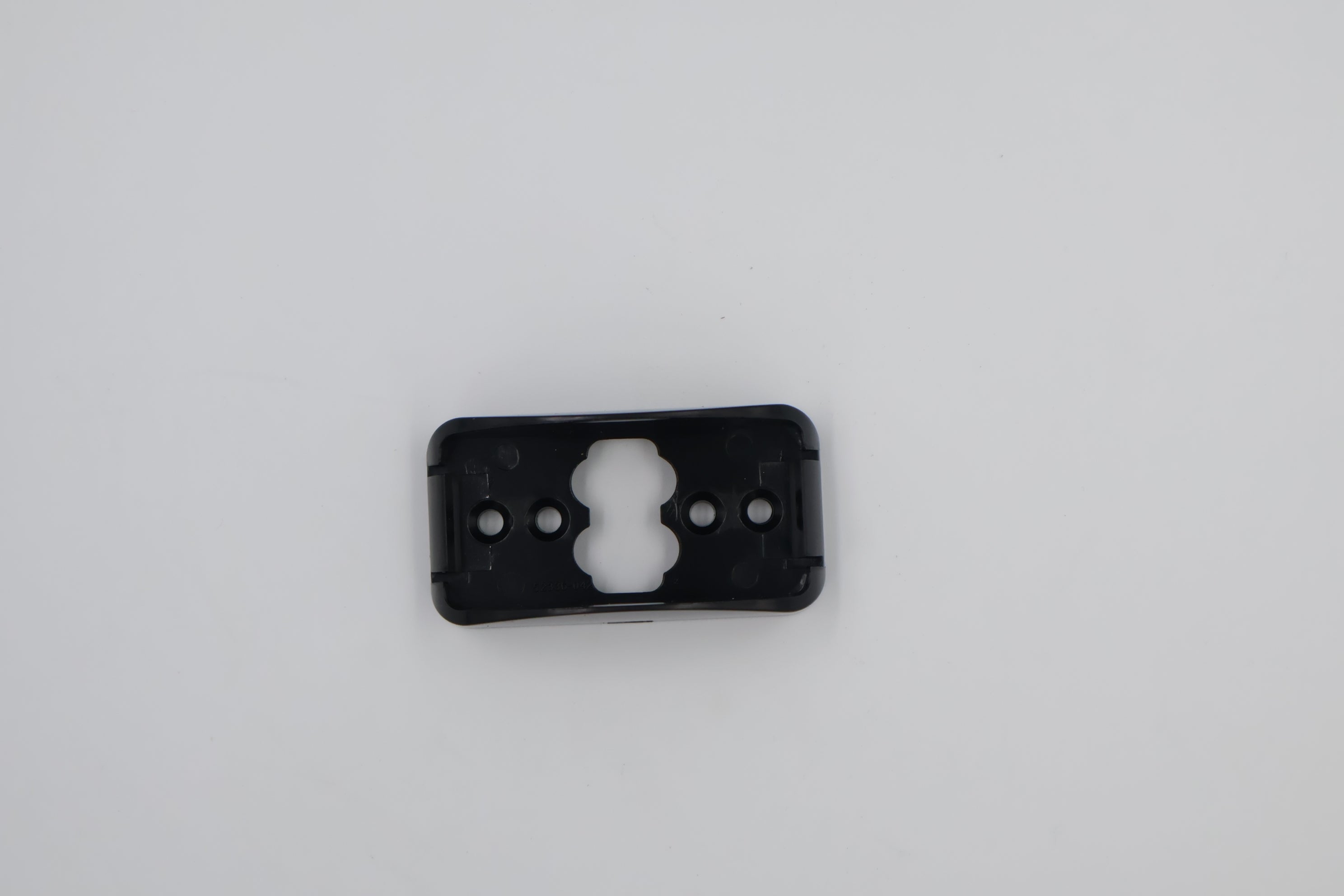 BRACKET BLACK HOUSING T/S MARKER RECTANGLE