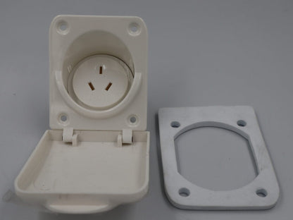 Power Outlet Socket 10A In White. OL10