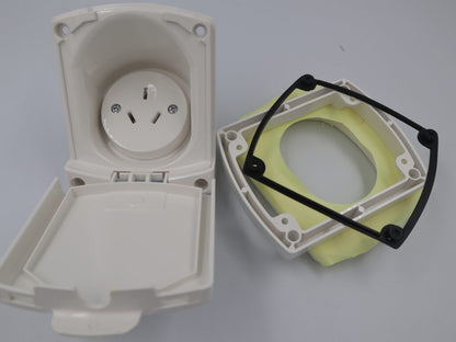 Clipsal (New) White External 10 AMP Power Outlet. V415VFWE